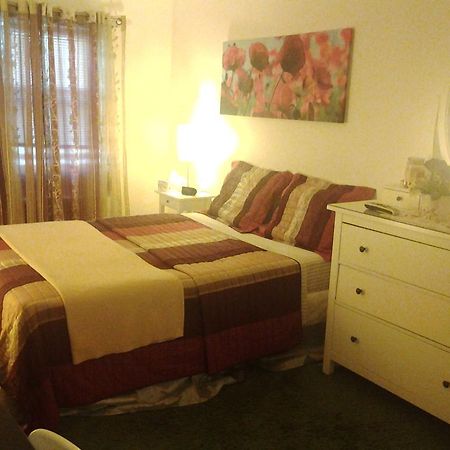 Exquisite Guesthouse 纽约 客房 照片